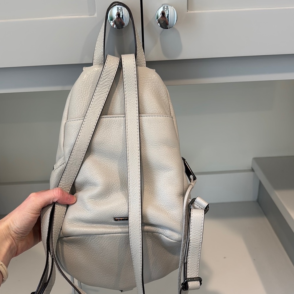 Elegant Gray Leather Backpack - image 3